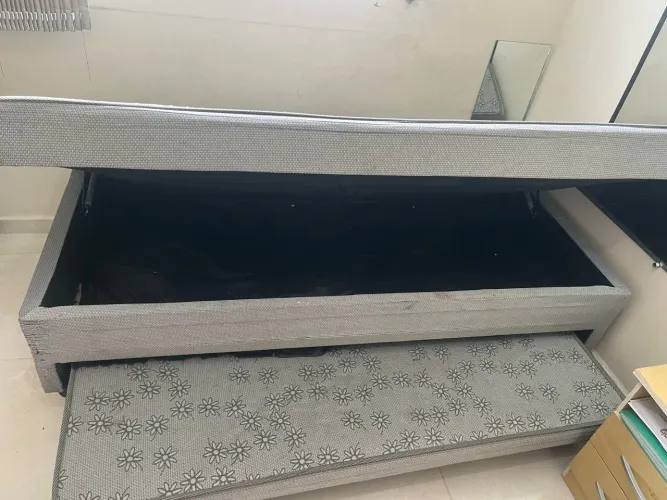 Cama baú solteiro com auxiliar