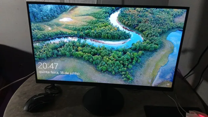 Monitor Aoc 22B30HM2, 100hz.