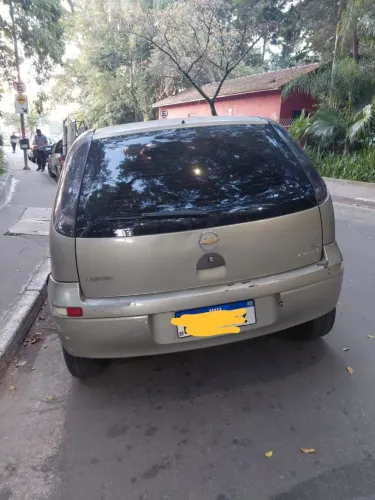 Chevrolet Corsa Hat. Premium 1.4 8V Econoflex 5P 2009
