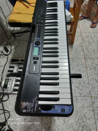 Vende-se  teclado ct-s300 Cássio 