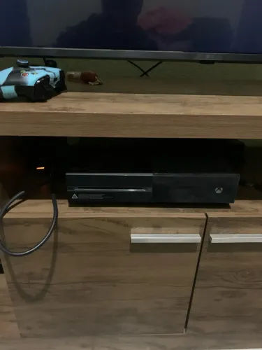 Vende-se Xbox one