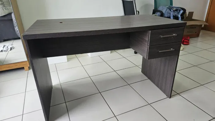 Vendo Mesa de Escritório