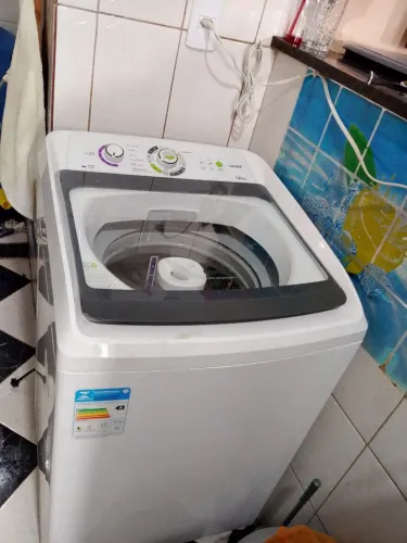 Vendo Máquina de lavar roupas Consul