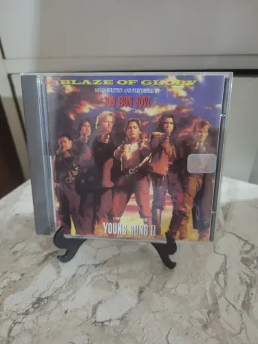 Vendo cd do Jon Bon Jovi blaze of gory