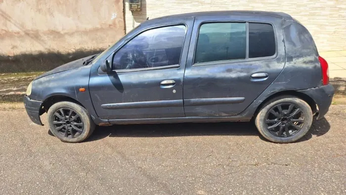 Renault Clio RL / Yahoo/ Authent. 1.0 8V 5P 2002
