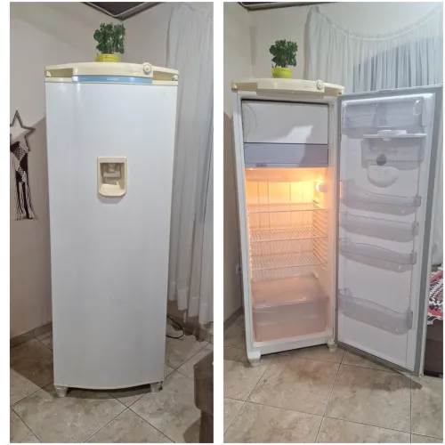 Geladeira Consul alta - entrego - parcelo