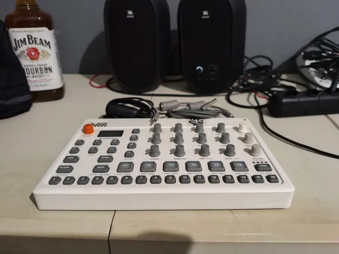 Elektron Model Samples 