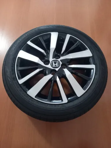 Roda + pneu  p/ Honda City 2022