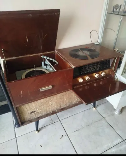 Radiola antiga raridade