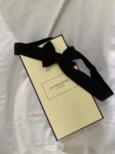 Caixa nova e original do perfume Jo Malone London