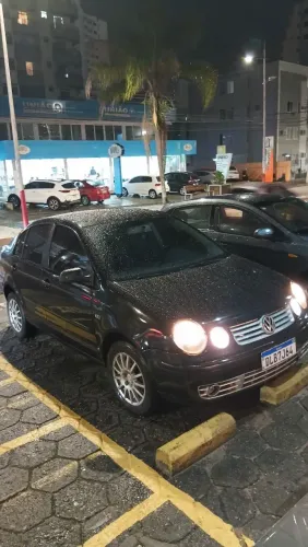 Volkswagen Polo Sed./sed. Comf. 2.0/2.0 Flex 8V 4P 2004