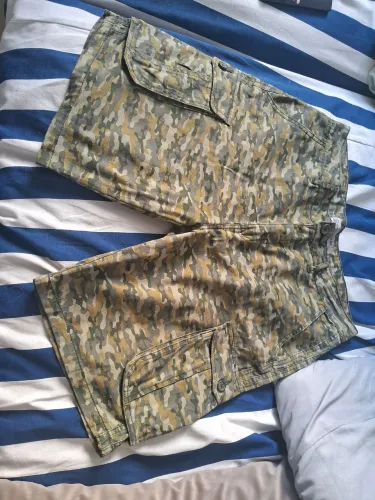 Bermuda Masculina tamanho 44 Nova