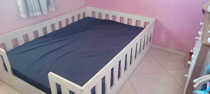 Cama Montessoriana. 