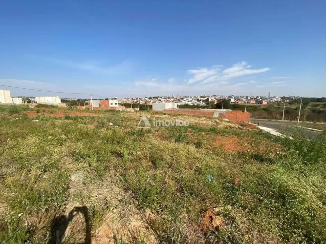 Terreno de 175m² no bairro Bom Jardim na cidade de Santa Bárbara D'Oeste/SP.
