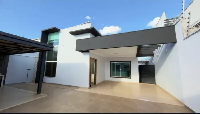 Venda Casa com Móveis e Piscina