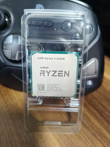 Ryzen 3 2200G