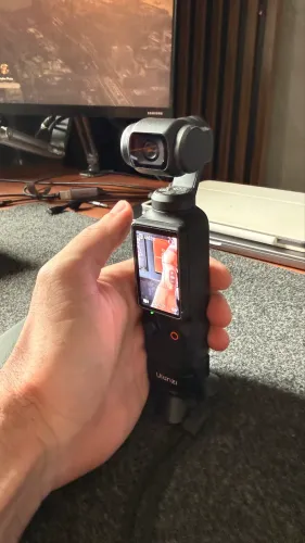 DJI Osmo Pocket 3 - 4K/120fps - Com Películas e Bag Exclusiva