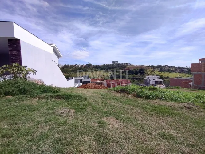 Terreno à venda no Condomínio Residencial Mont Alcino em Valinhos na Davanti Imóveis.