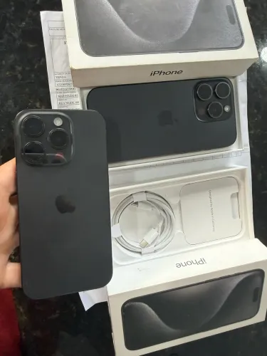 Iphone 15 Pro - Completo e Nota Fiscal.