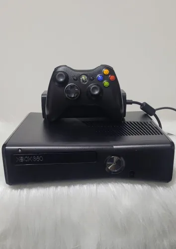 XBOX 360 SLIM DESBLOQUEADO