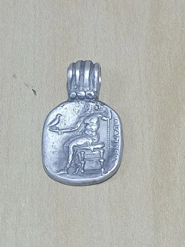 Pingente de Zeus ? Prata 925 | Versátil e com Poder