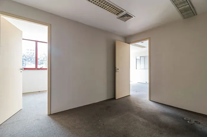 Sala comercial na Avenida Morumbi, 6901 - Conjunto 11 65 m²