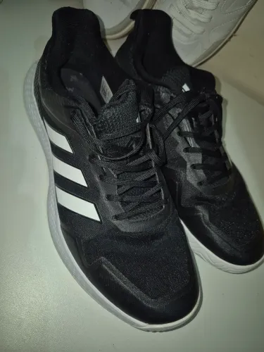 Tênis masculino adidas