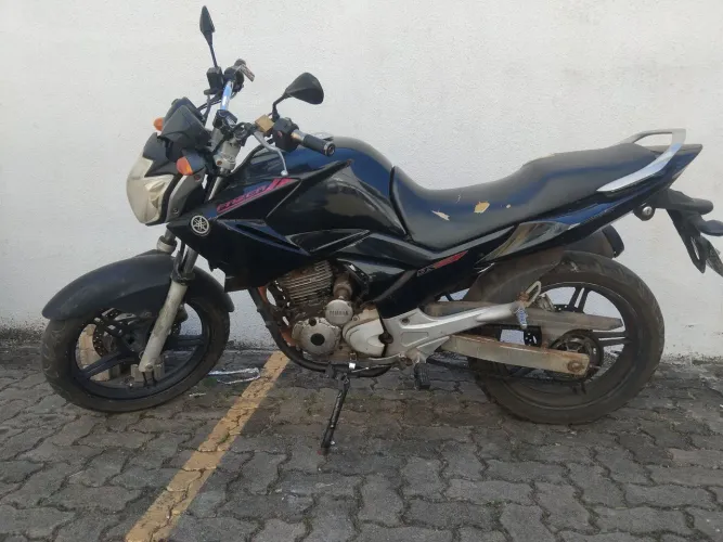 VENDO OU TROCO  FAZER 250 2012  RS 9.500