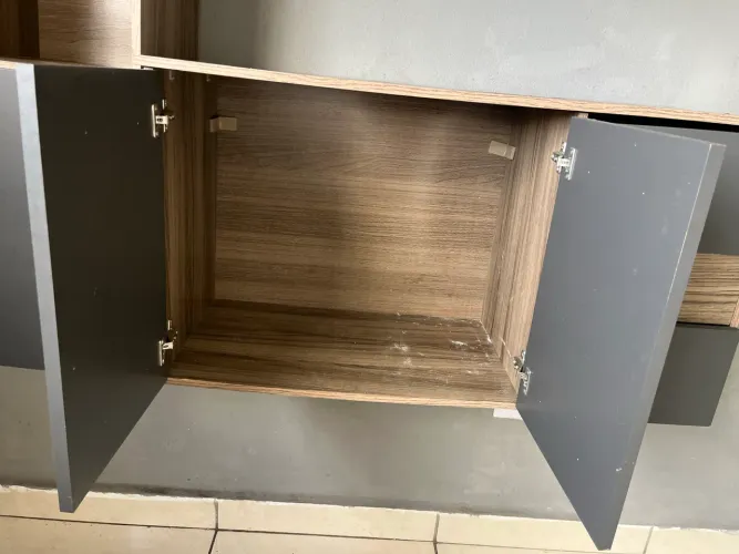 Armário de Cozinha Compacto