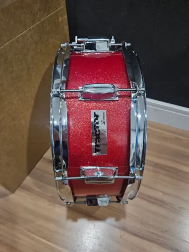 Caixa de bateria cibanez tractor 14x5 sparke red