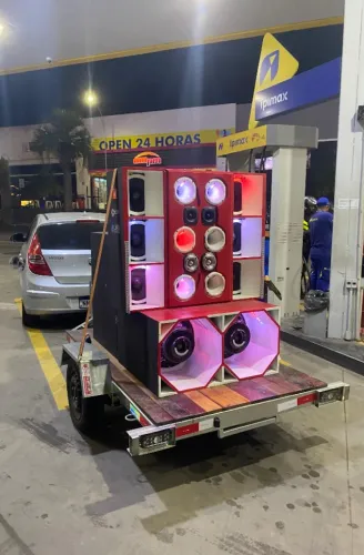 CARRETINHA DE SOM AUTOMOTIVO