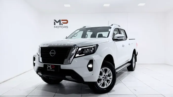 Nissan Frontier XE CD 4X4 2.3 Bi-TB Diesel Aut. 2025