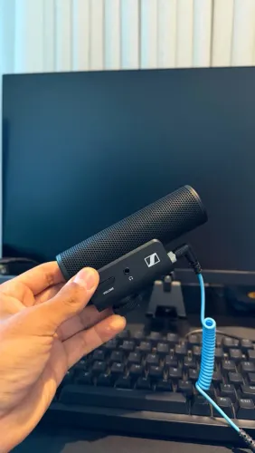 Microfone direcional MKE 400 Sennheiser (shotgun)