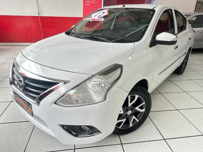 Nissan Versa SL 1.6 16V Flexstart 4P Aut. 2017
