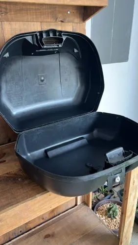 Vendo Baú de moto