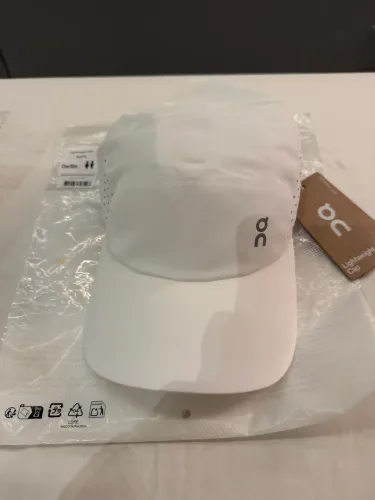 Boné On Running Lightweight Cap Branco - Novo com Etiquetas