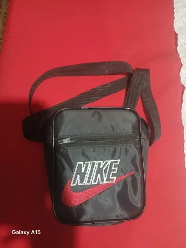 Vendo bolsa masculina 