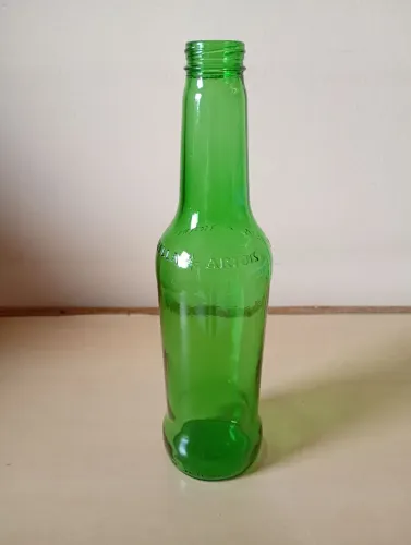 50 Garrafas de vidro longo neck na cor verde artesanato 