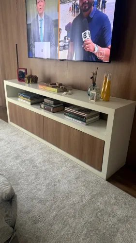 Rack Madeira com gavetas 