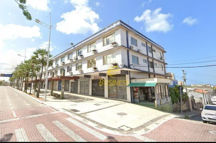 Sala Comercial de 37 m², na Avenida Monsenhor Tabosa