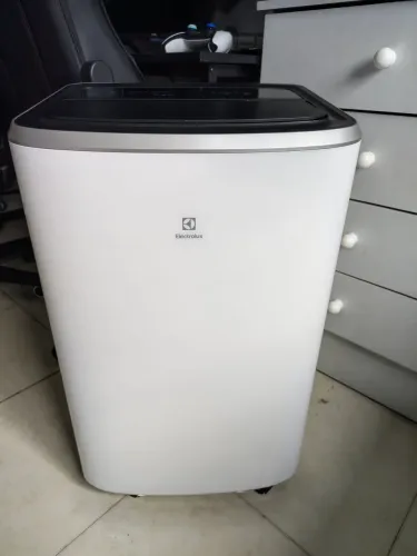 Ar condicionado portátil Eletrolux 12mil BTUs Frio