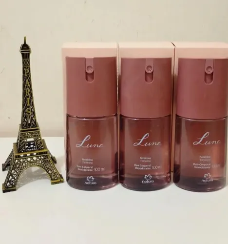 DEO CORPORAL LUNA TRADICIONAL FEMININO NATURA 100ML