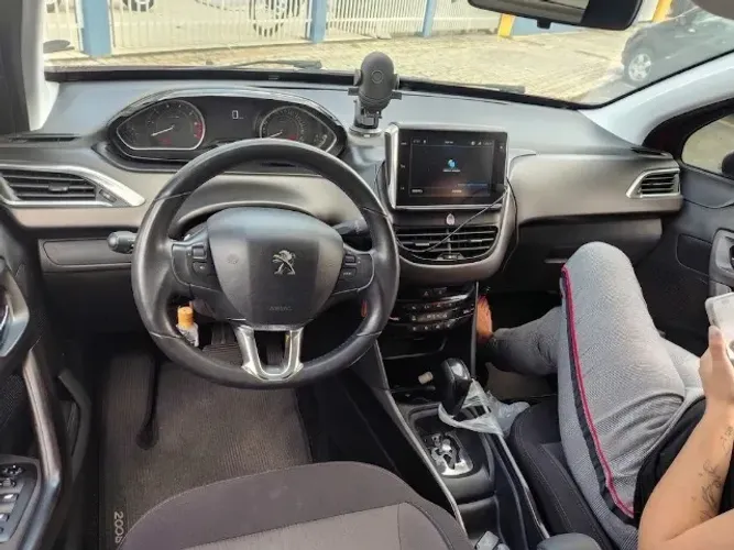 Peugeot 2008 Griffe 1.6 Flex 16V 5P Aut. 2019