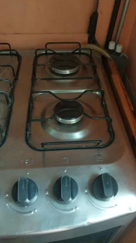 Vendo fogão cônsul 4 bocas