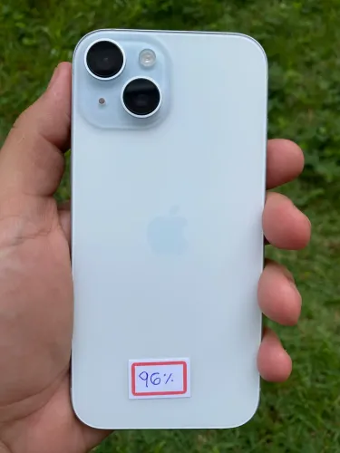 iPhone 15 semi novo ?96%