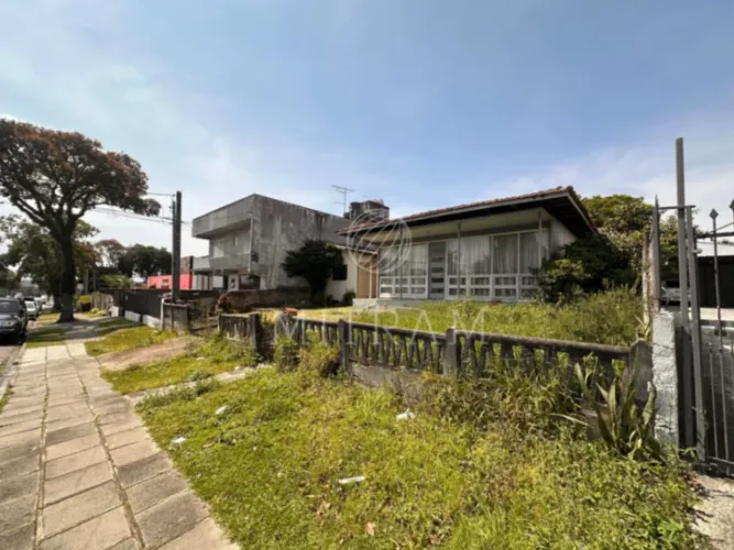 Terreno em excelente localização no Boqueirão