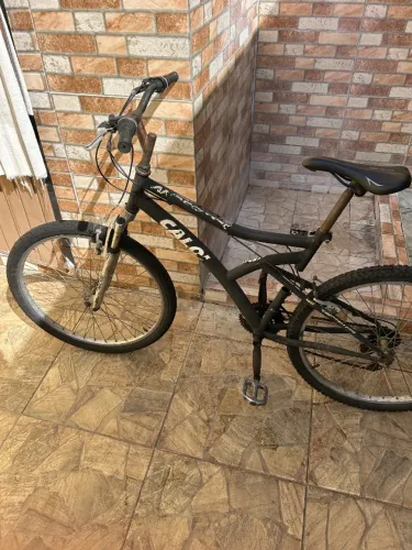 bicicleta aro 26 Caloi