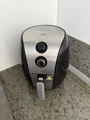 Fritadeira Air Fryer Britânia 220V