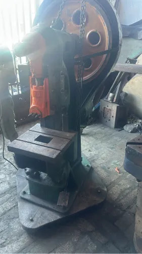 Prensa excêntrica de 15 ton Victor