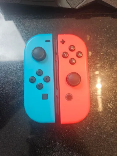 Joycons - Nintendo Switch